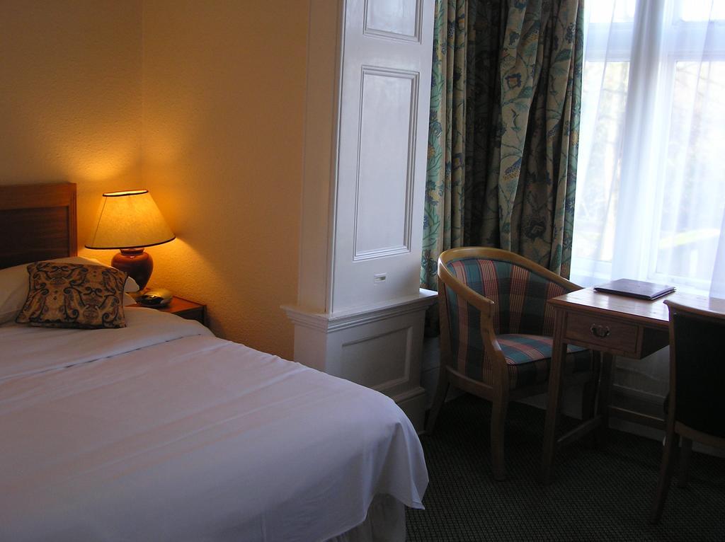 Cadogan Hotel Newmarket (Suffolk) Exterior foto