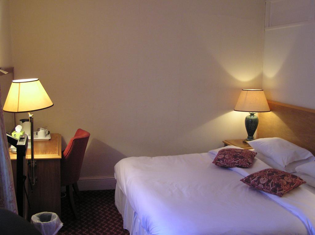 Cadogan Hotel Newmarket (Suffolk) Exterior foto