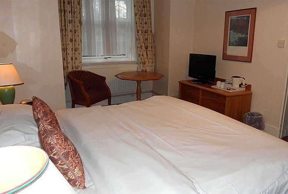 Cadogan Hotel Newmarket (Suffolk) Exterior foto